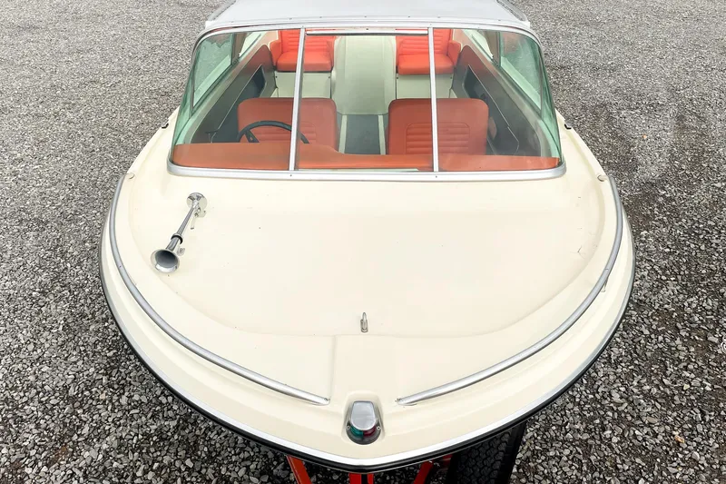 Slide: The Image of 1975 AristoCraft 19 boat with red interior and classic design. - 10