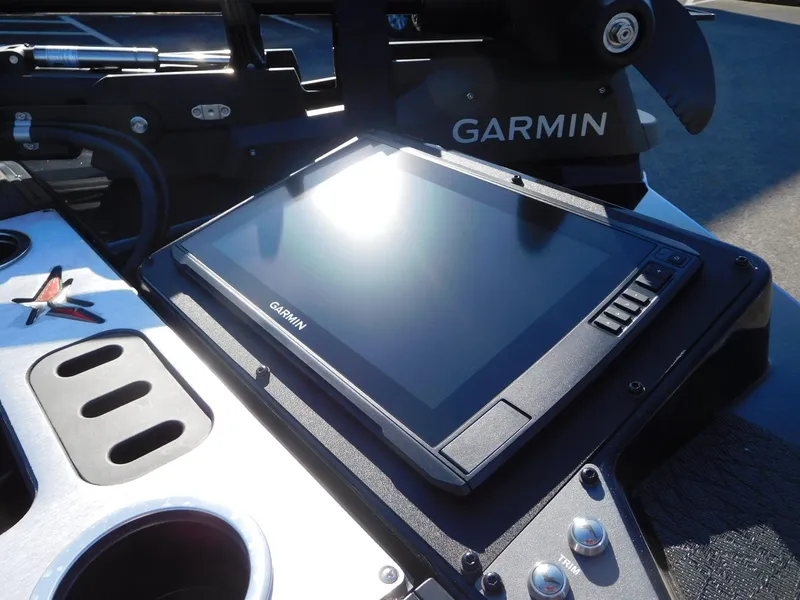 Slide: The Image of Garmin display on 2024 Vexus VXS 20 boat dashboard, close-up view. - 7