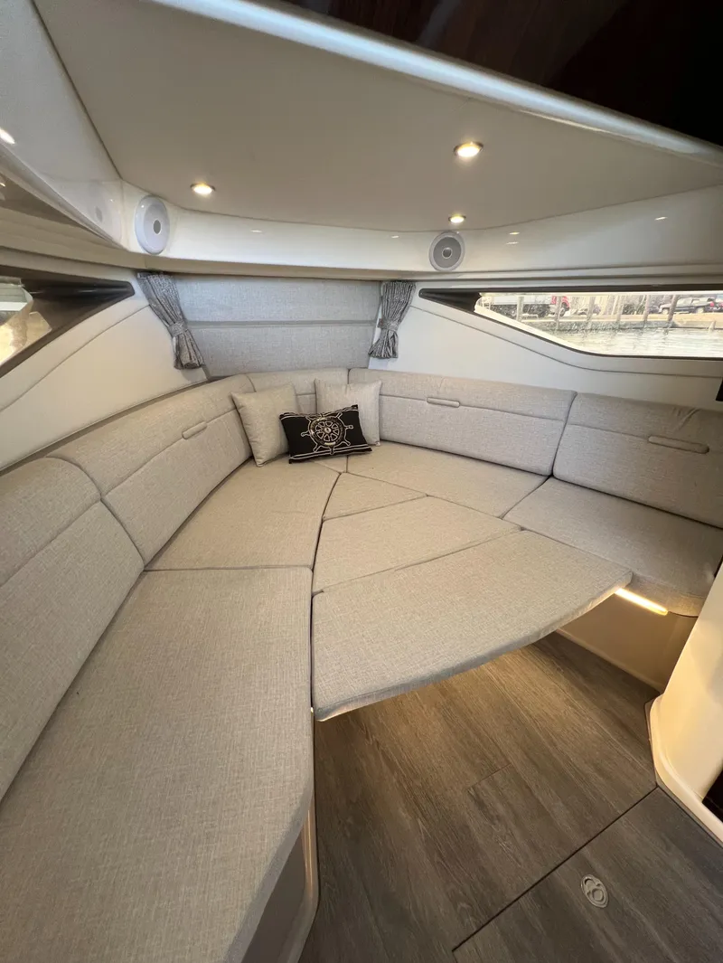 Slide: The Image of Luxurious interior of 2022 Sea Ray Sundancer 320 OB yacht cabin. - 49