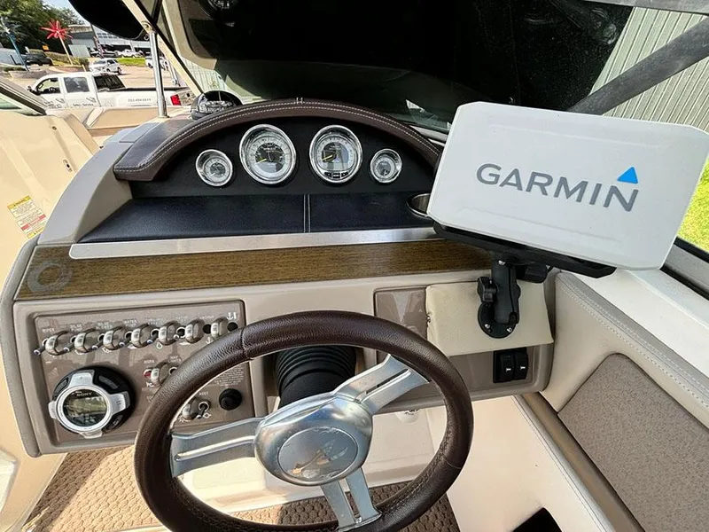 Slide: The Image of Sea Ray 250 SLX 2012 - 18