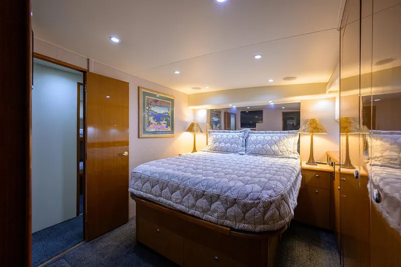 Slide: The Image of Viking 61 Night Bird - Interior Master Stateroom - 17