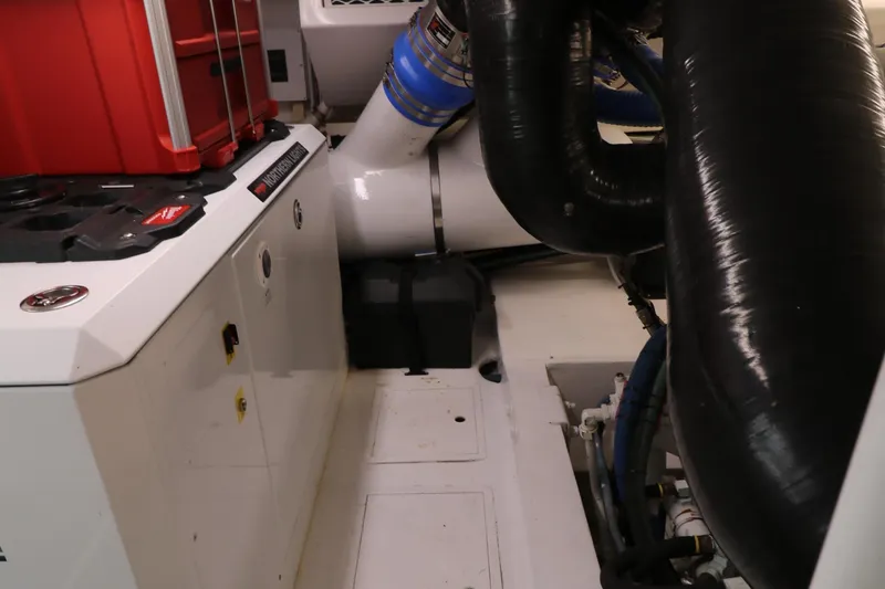 Slide: The Image of Viking 61 Night Bird - Generator - 58