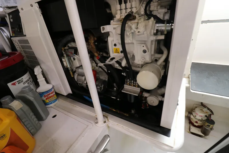 Slide: The Image of Viking 61 Night Bird - Generator - 61