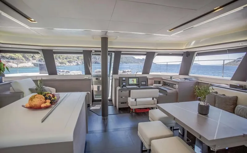 Slide: The Image of Luxurious interior of 2025 Fountaine Pajot Power 67 yacht with ocean view. - 31