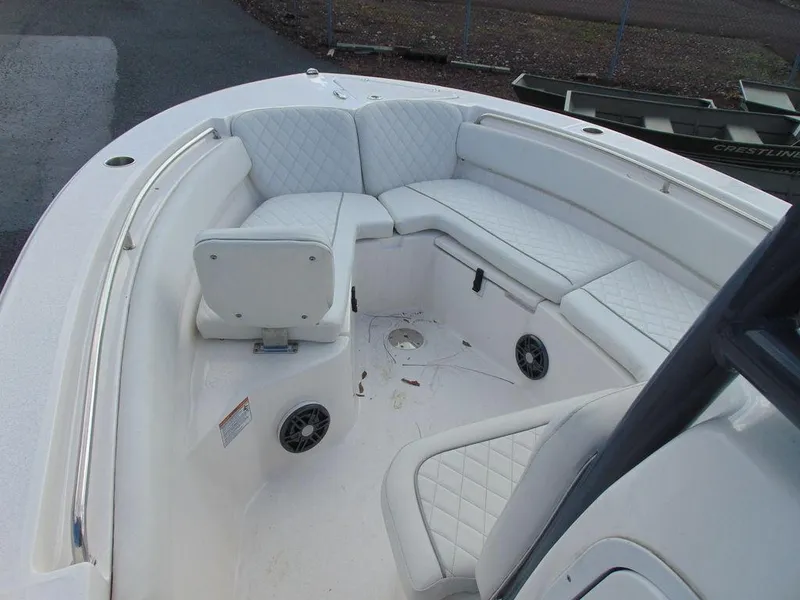 Slide: The Image of Sea Fox 248 Side Console 2024 - 9