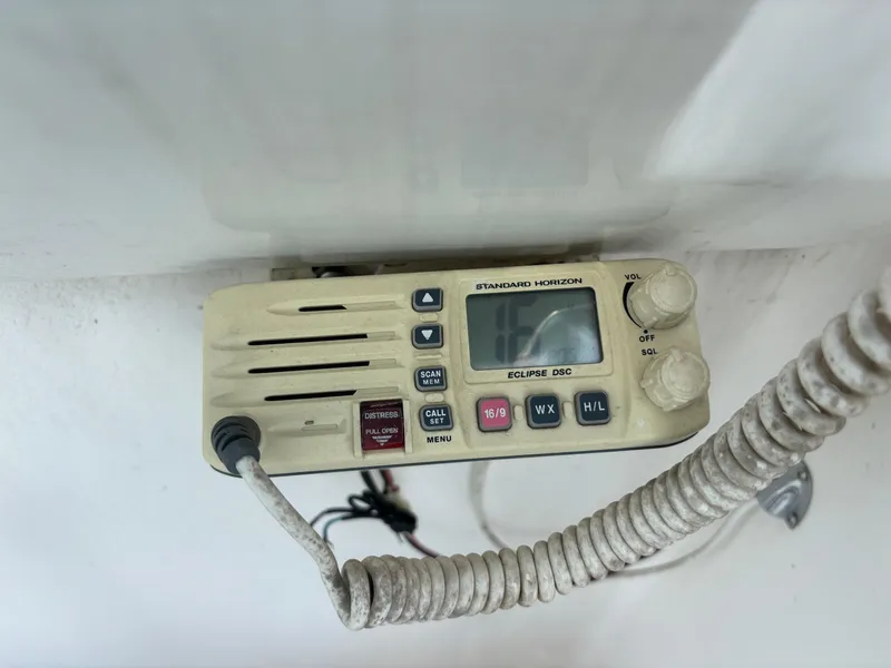 Slide: The Image of Standard Horizon Eclipse DSC marine radio in a 2008 Angler 204WA boat. - 32