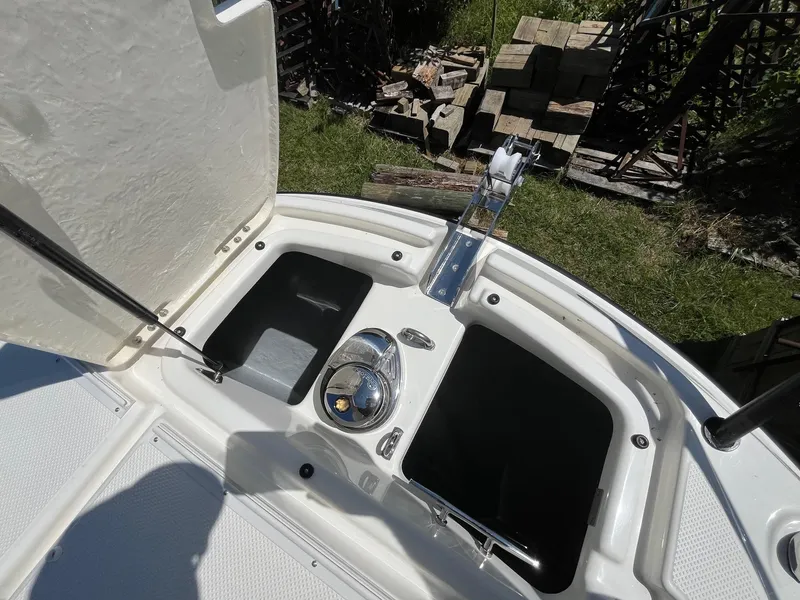 Slide: The Image of 2025 Bayliner Trophy T25 Explorer boat storage compartments and anchor system. - 45