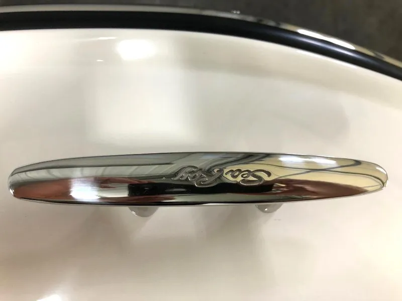 Slide: The Image of Sea Ray logo cleats - 40