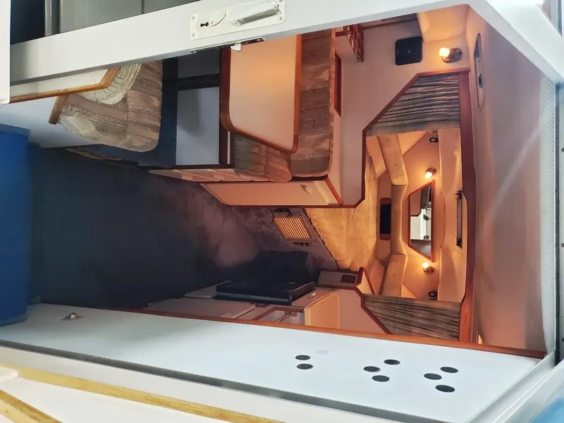 Slide: The Image of Cabin entrance - 10