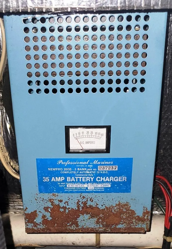 Slide: The Image of 35 amp battery charger - 45