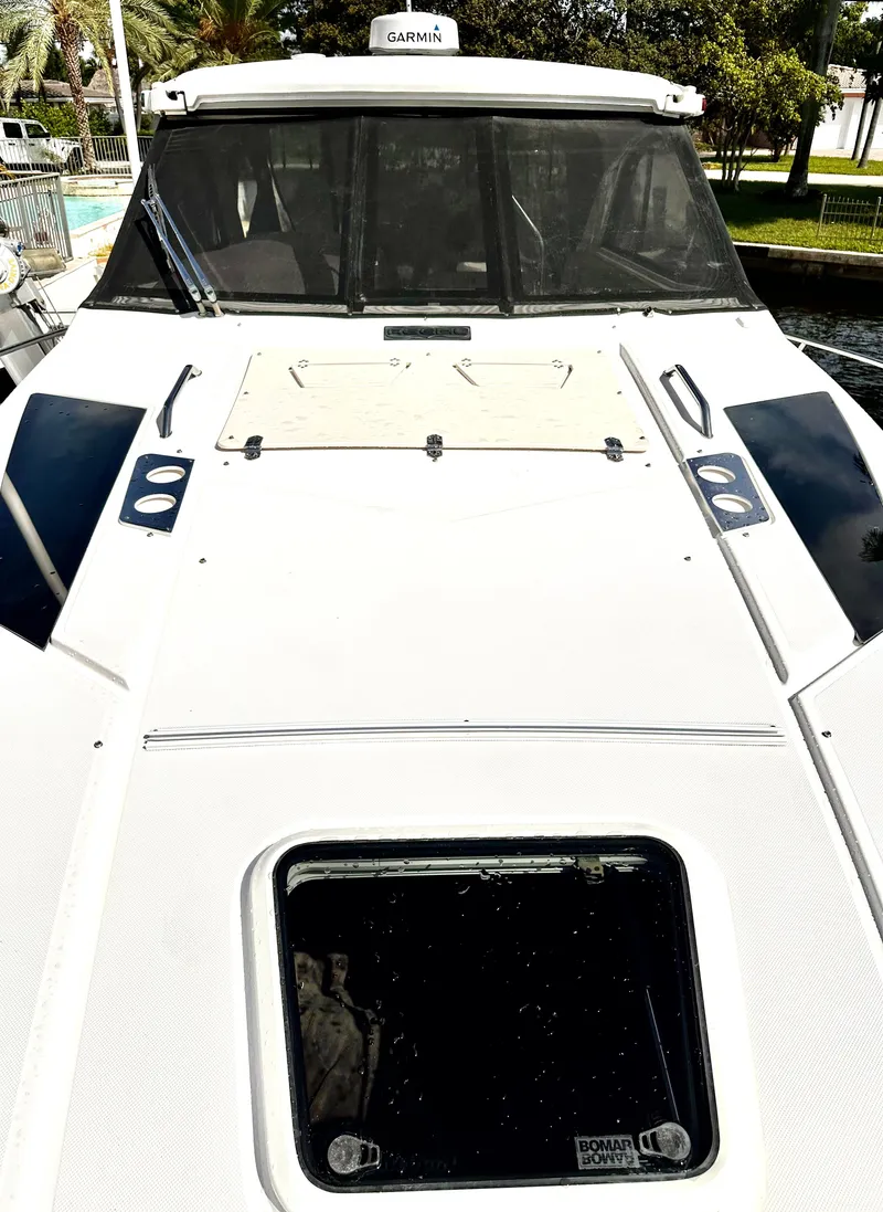 Slide: The Image of Regal 35 Sport Coupe 2017 - 11