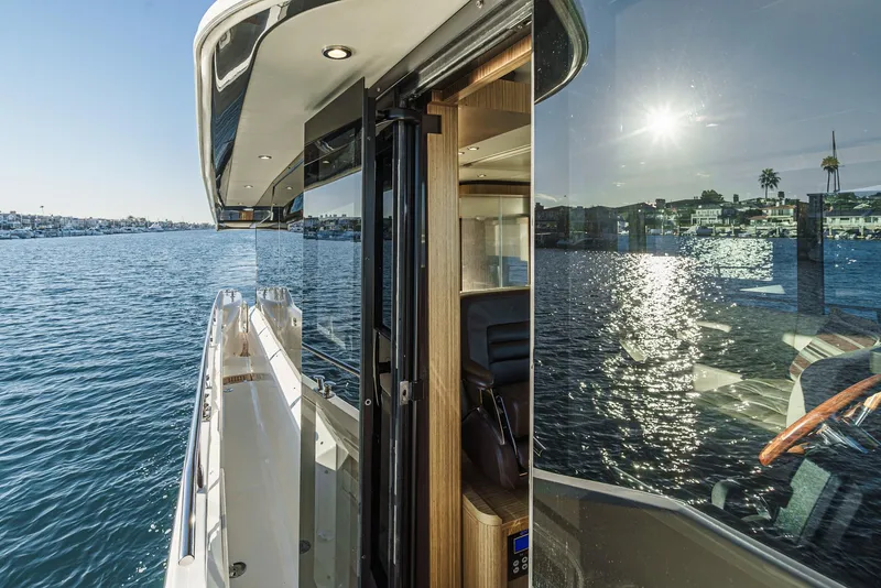 Slide: The Image of Absolute NAVETTA 2017 - 58