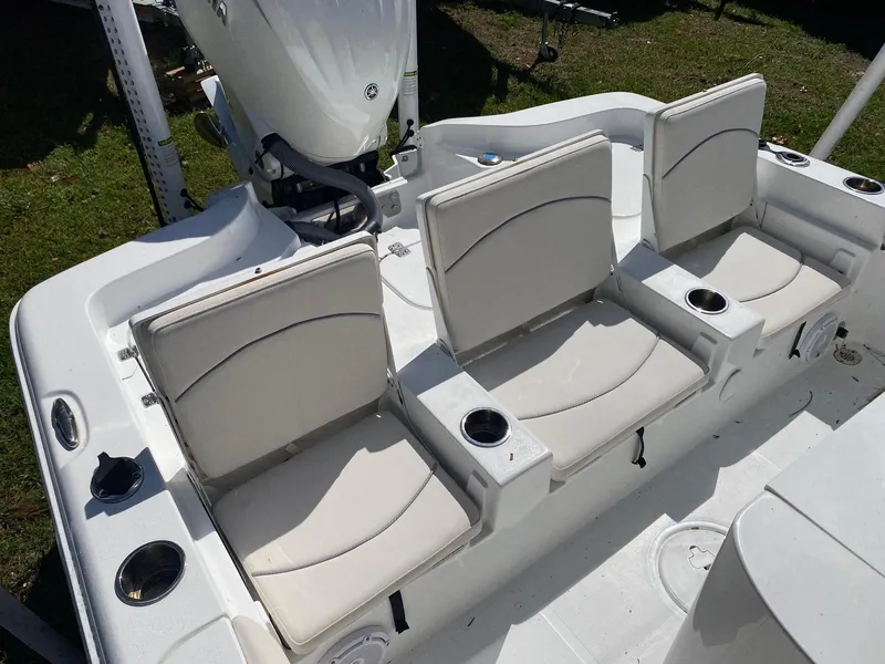 Slide: The Image of Sea Hunt BX 25 FS 2024 - 10