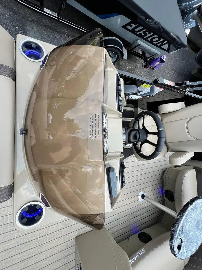 Slide: The Image of Sylvan Mirage 8520 Cruise 2025 - 29