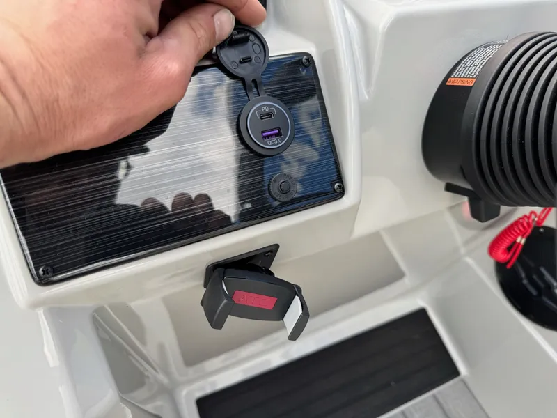 Slide: The Image of Sylvan 8520 CLZ DH 2025 boat console with USB port. - 8