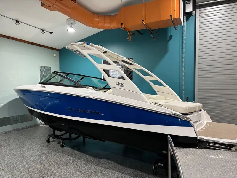 Slide: The Image of Regal Regal LS2 2025 - 11