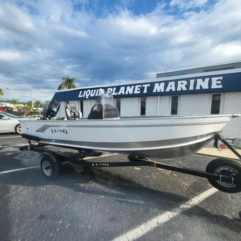 Slide: The Image of Lund 1400 Fury SS 2025 - 2