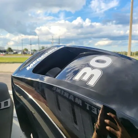 Slide: The Image of Lund 1400 Fury SS 2025 - 4