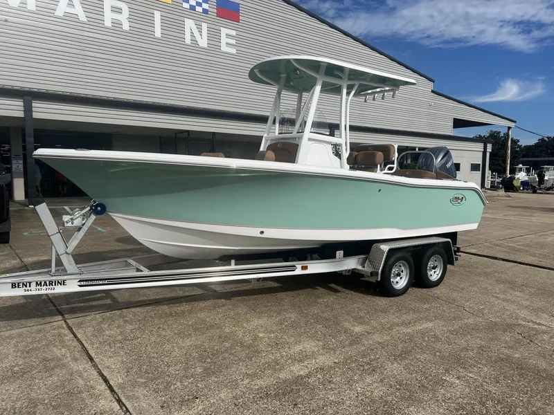 Slide: The Image of Sea Hunt Ultra 219 2025 - 2