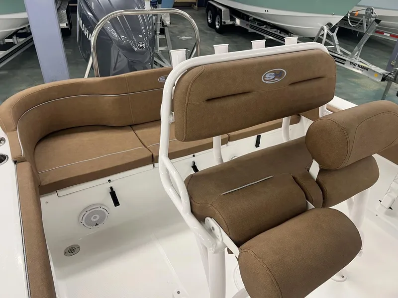 Slide: The Image of Sea Hunt Ultra 219 2025 - 8