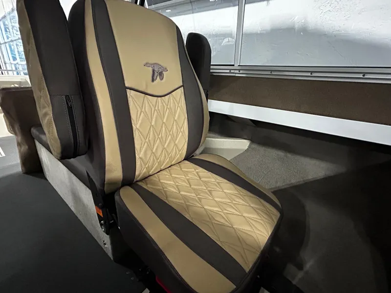 Slide: The Image of Duckworth 22 Navigator 2025 - 14