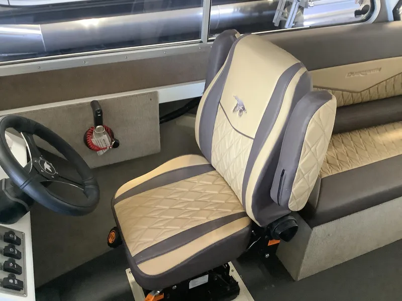 Slide: The Image of Duckworth 22 Navigator 2025 - 15