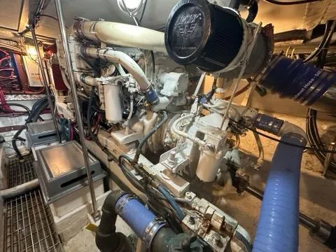 Slide: The Image of Custom C. Raymond Hunt Design Yacht 1986 - 50