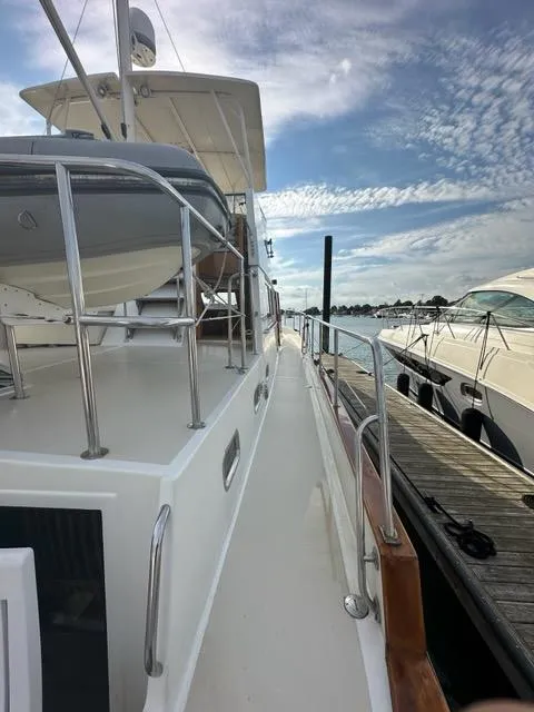 Slide: The Image of Custom C. Raymond Hunt Design Yacht 1986 - 60