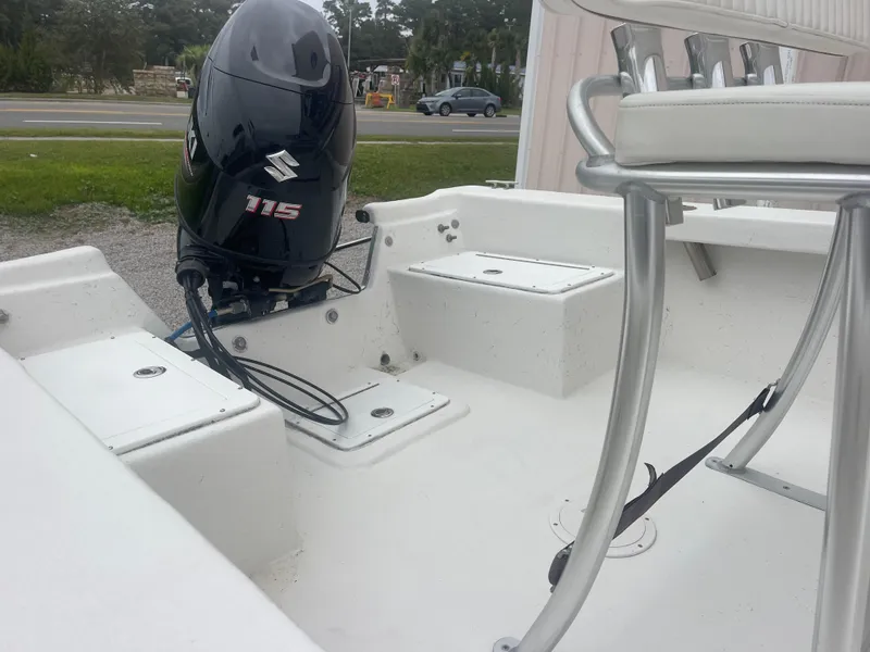Slide: The Image of 2021 May-Craft 19 Cape Classic boat interior with Suzuki 115 outboard motor. - 12