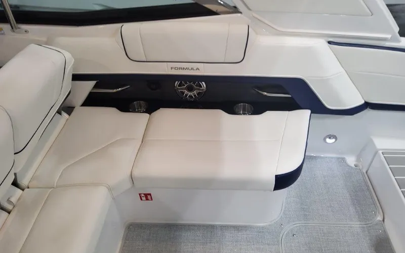 Slide: The Image of Formula 330 CBR 2025 - 56