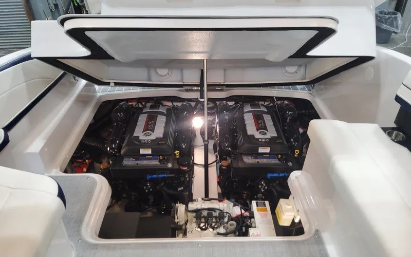 Slide: The Image of Formula 330 CBR 2025 - 58