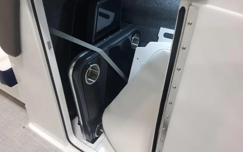 Slide: The Image of Formula 330 CBR 2025 - 65