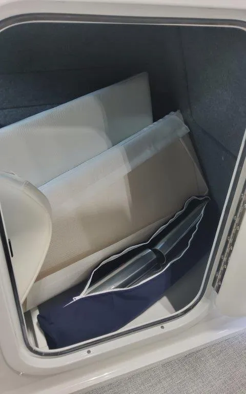 Slide: The Image of Formula 330 CBR 2025 - 68