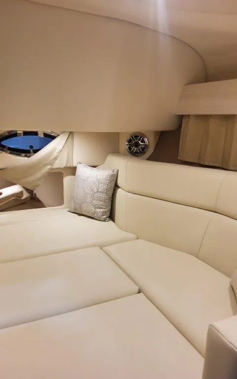 Slide: The Image of Formula 330 CBR 2025 - 78