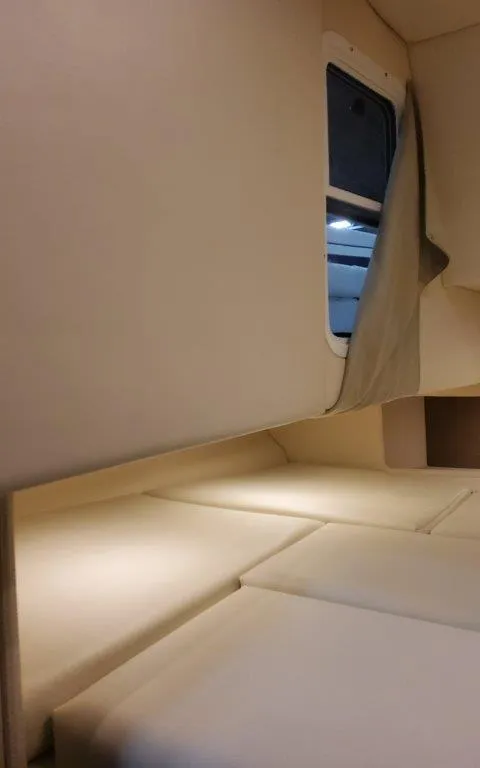 Slide: The Image of Formula 330 CBR 2025 - 80