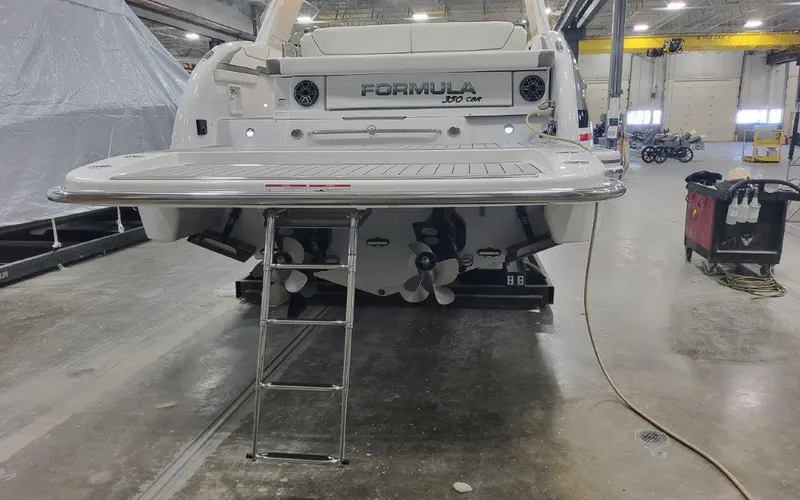 Slide: The Image of Formula 350 CBR 2025 - 57