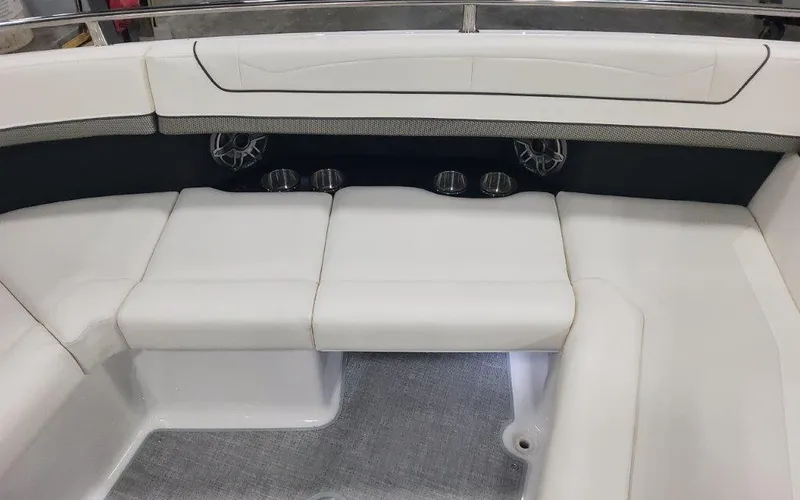 Slide: The Image of Formula 350 CBR 2025 - 98