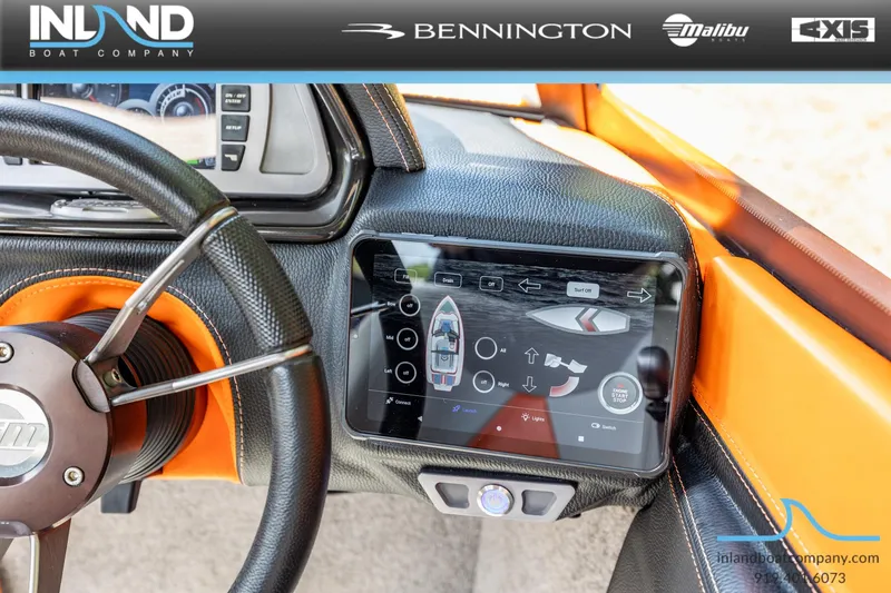 Slide: The Image of Malibu Wakesetter 23 LSV 2014 - 4