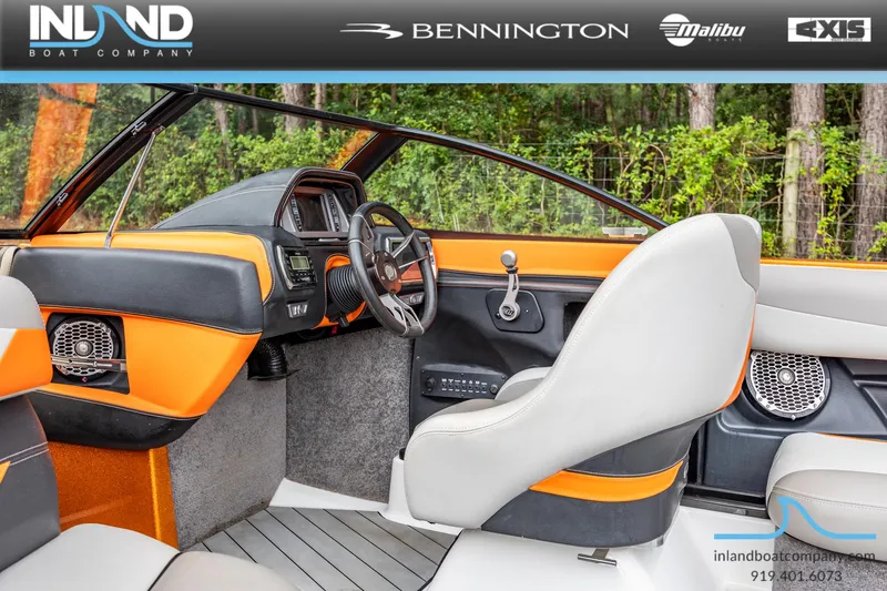 Slide: The Image of Malibu Wakesetter 23 LSV 2014 - 5