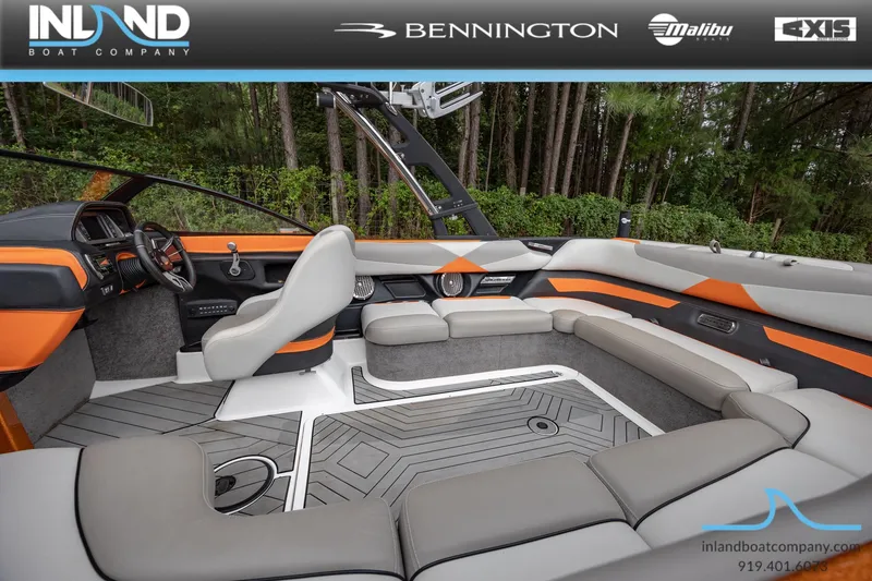 Slide: The Image of Malibu Wakesetter 23 LSV 2014 - 7