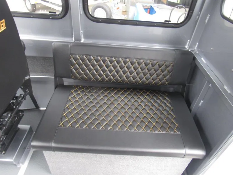 Slide: The Image of North River 25 Seahawk HT 2026 - 16