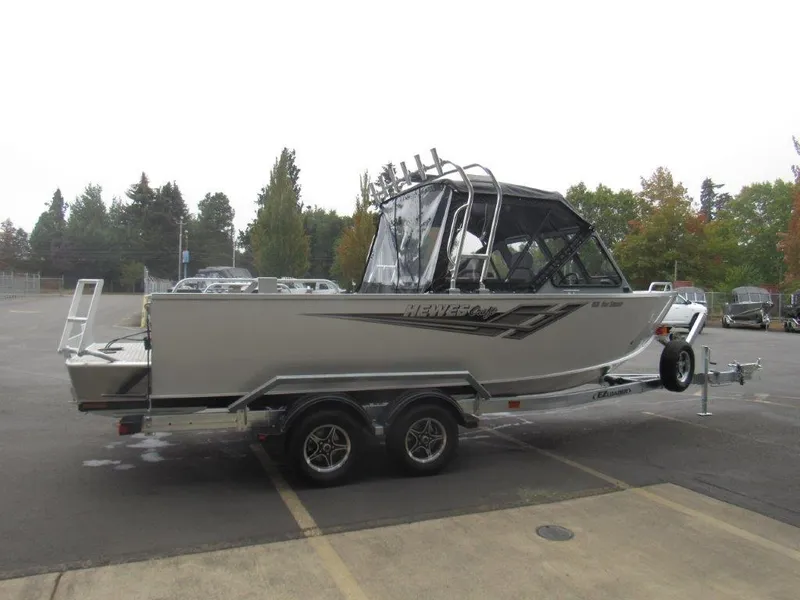 Slide: The Image of Hewescraft 210 Sea Runner ET 2025 - 5