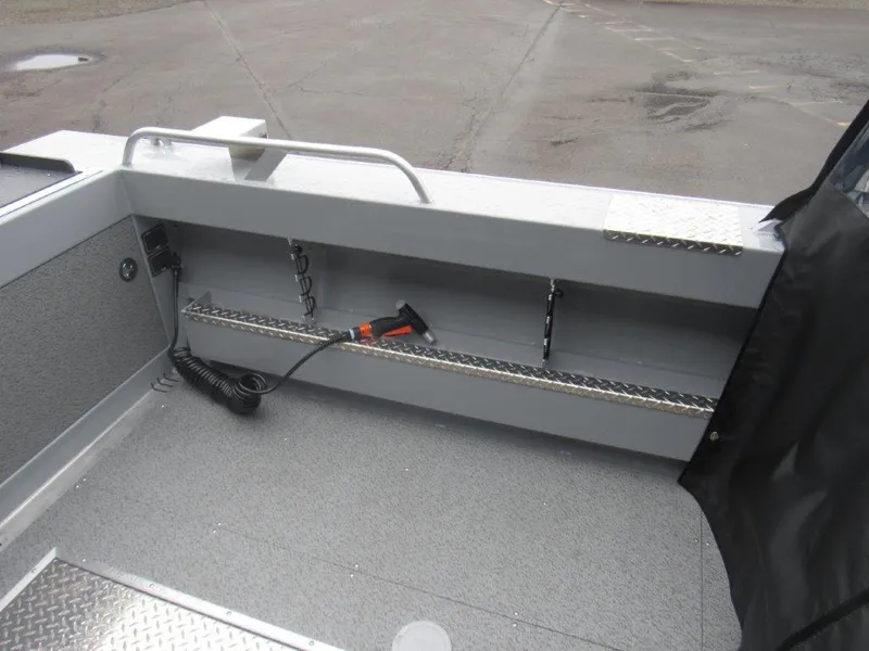 Slide: The Image of Hewescraft 210 Sea Runner ET 2025 - 9