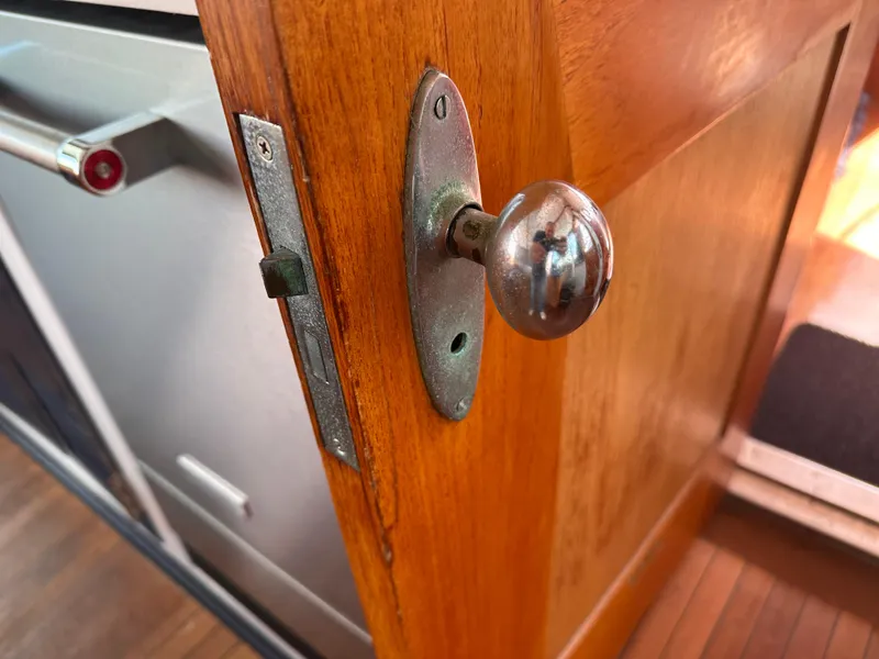 Slide: The Image of Vintage throughout - 15