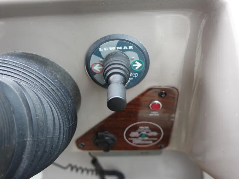 Slide: The Image of Lewmar control panel on 2008 Chaparral Signature 330 boat. - 4