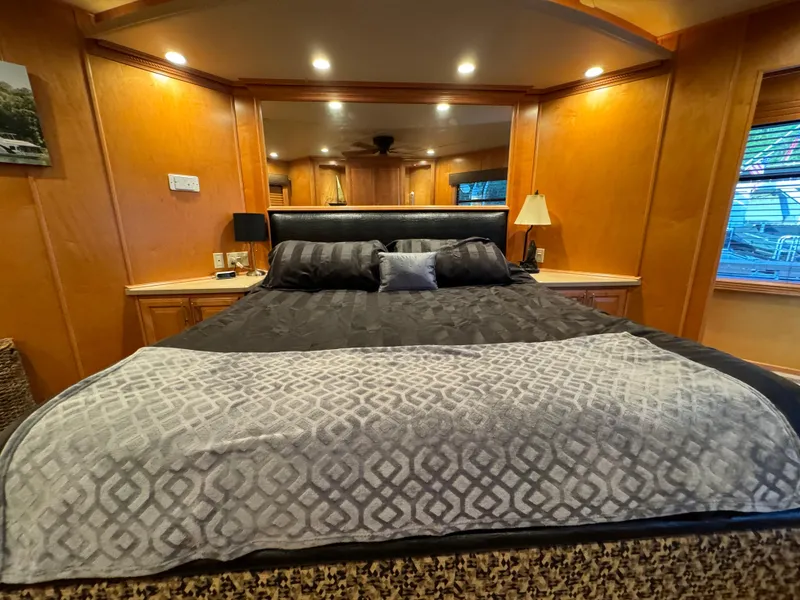 Slide: The Image of Luxurious bedroom interior in a 2004 Sumerset 20x100 houseboat. - 49