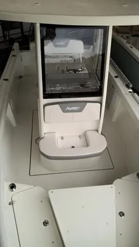 Slide: The Image of Parker Marine 2200 Center Console 2025 - 21