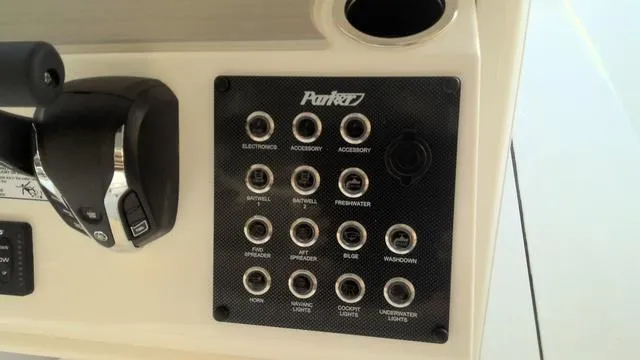 Slide: The Image of Parker Marine 2200 Center Console 2025 - 29