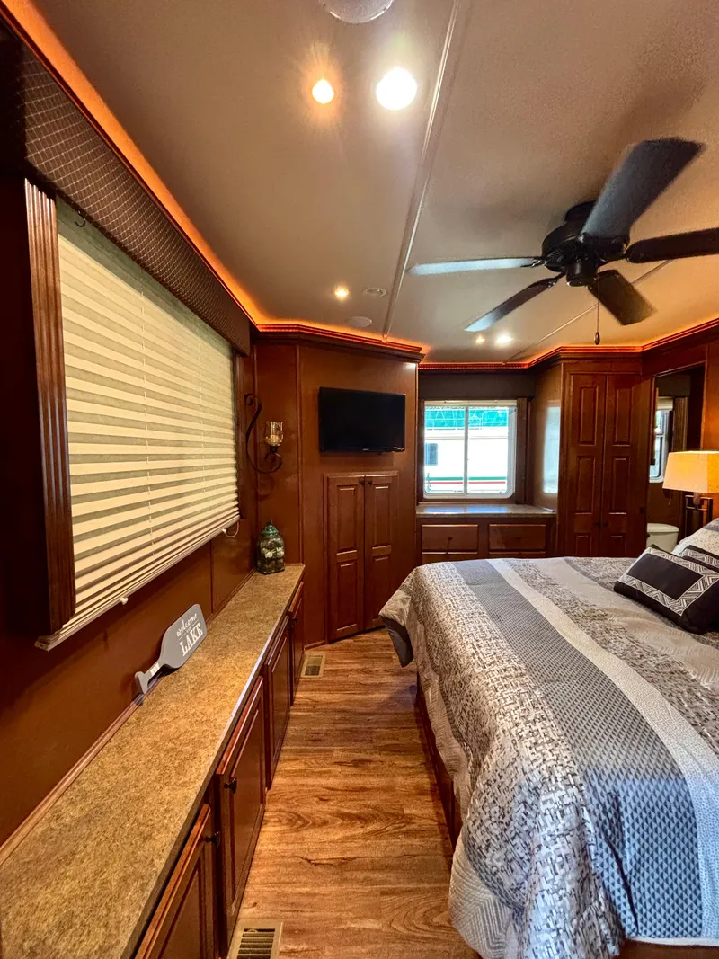 Slide: The Image of Horizon 16x66 2012 - 53