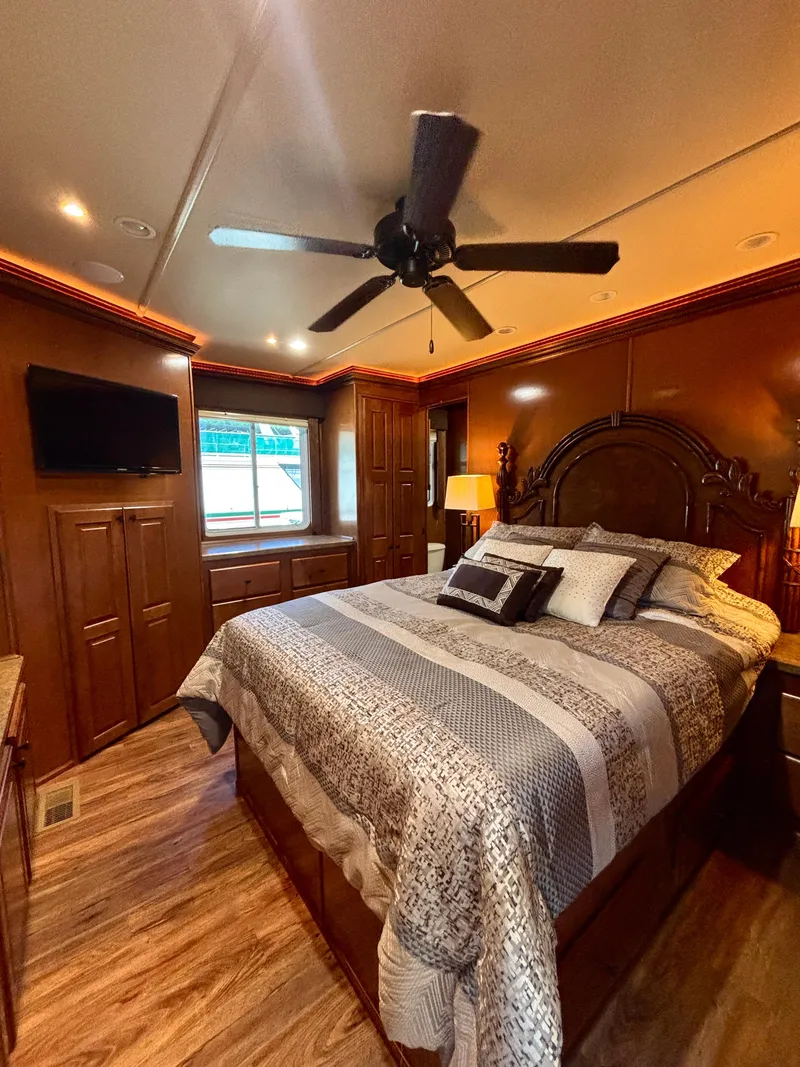 Slide: The Image of Horizon 16x66 2012 - 54